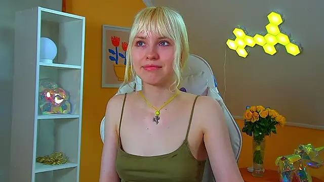دردشة HannahHollis الجنسية المباشرة