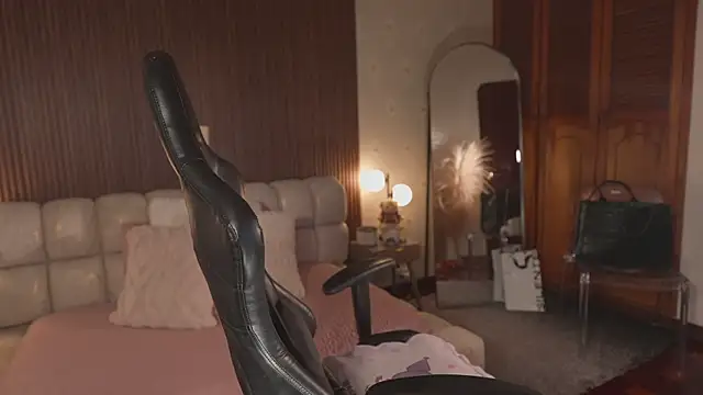 KateOwens' Live XXX Chat
