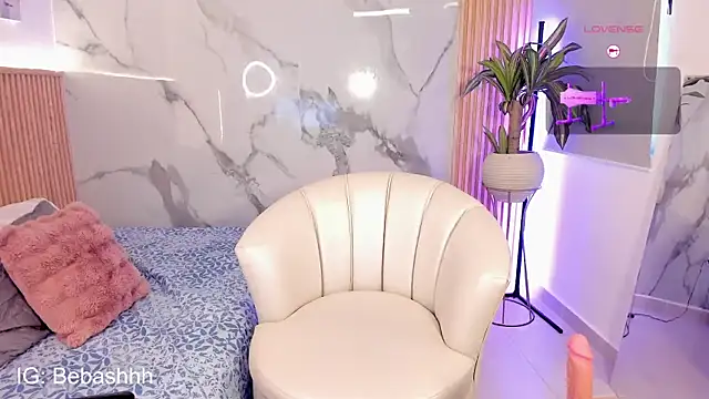 Chatroom XXX en direct de Fyre_divine