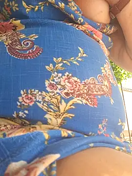 Chat XXX en directo de HoneyMILF