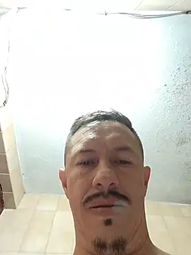 RokyVergao's Live XXX Chat
