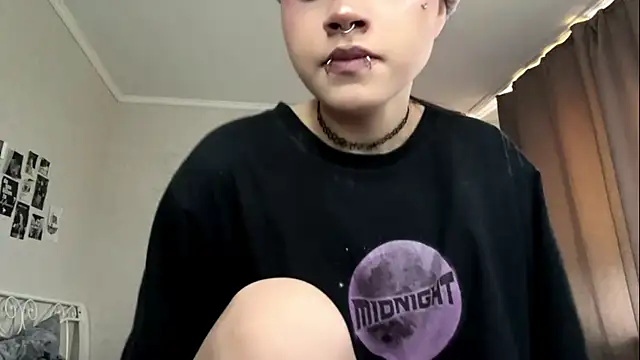 AlidaPensick – Naživo XXX chat