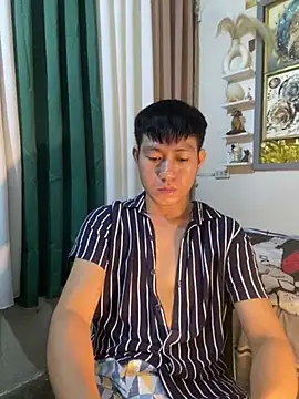 xshyboyx's Live XXX Chat