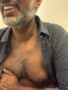 XXX chat uživo modela TheBeelzebun