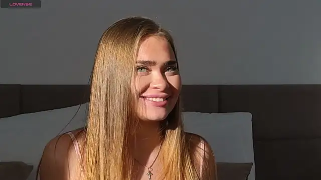 Chat XXX en directo de MonicaWestt