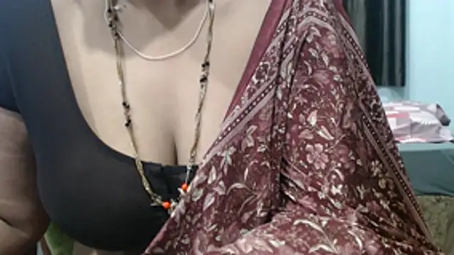 sunitha-3's Live XXX Chat
