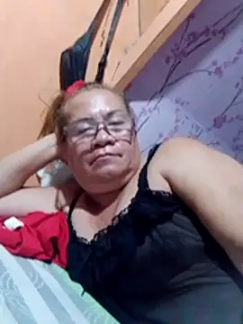 Chat XXX en directo de vickyhot1966