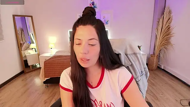 دردشة Emma_Brown_0 الجنسية المباشرة