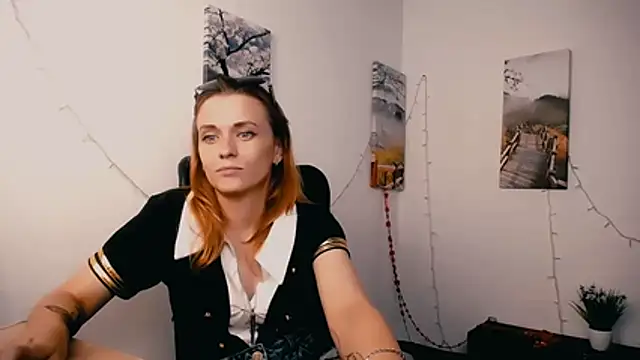 Chat XXX en directo de PeppyMia