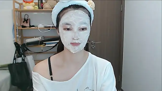 Chat XXX en directo de Mimi-cnbaby