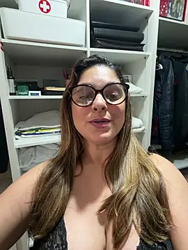 Chat XXX ao vivo de Mariiii_morena