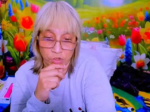 indianroxy: онлайн-секс-чат