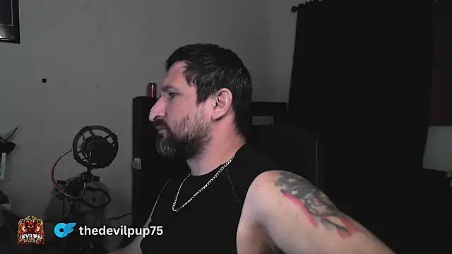 DevilPup75_のライブXXXチャット