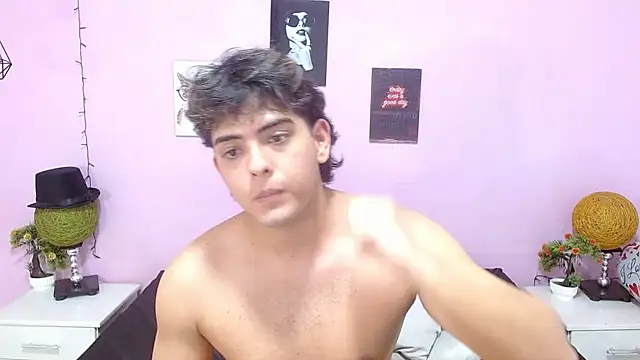 zayne_lyon élő XXX-chatje