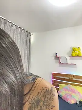 ELY_FE_ XXX чат на живо