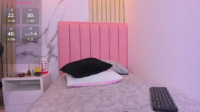 Chat +18 de KAROLAGREY ao vivo