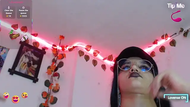 Chat XXX en directo de bastethott