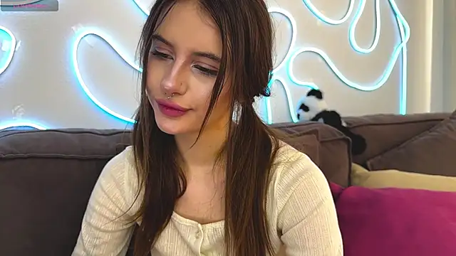 evvaavve লাইভ XXX চ্যাট