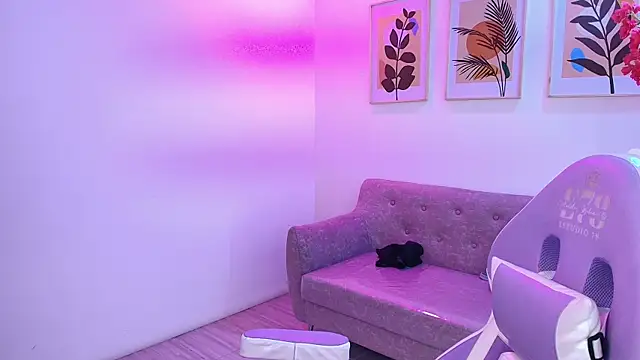 Chat +18 de Rainy_doll ao vivo