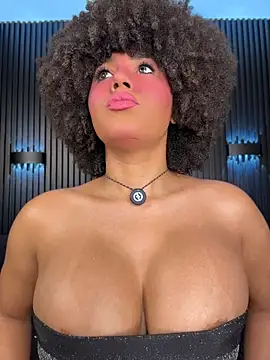 kendall_coxx Adlı Modelin Canlı XXX Sohbeti