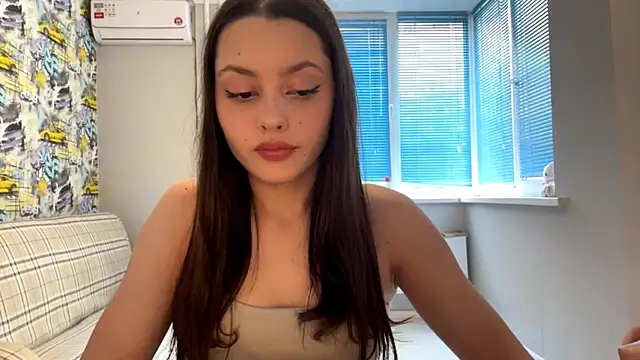 Онлайн чат XXX WizardLizzy