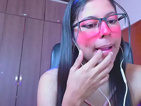 _ALLYSON18_'s Webcam Show