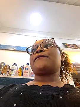 دردشة Goddess_of_Hearts الجنسية المباشرة