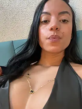 Morenaviip's Live XXX Chat