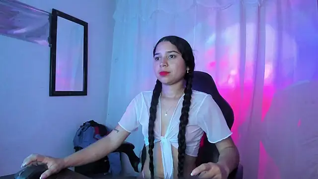 Milly-Way's Live XXX Chat