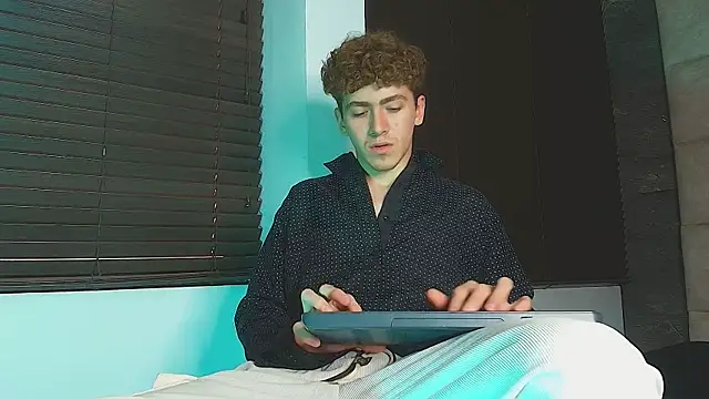 Chat XXX ao vivo de Tyler_Mcrey