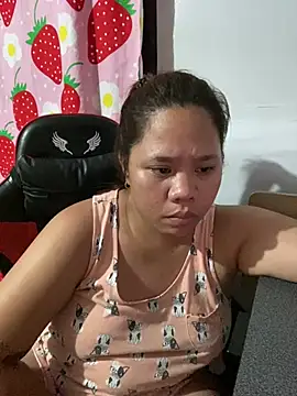 -CLARAMommy-'s Live XXX Chat