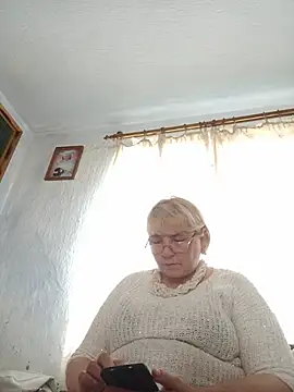 Chat +18 de Elena_Beautiful784 ao vivo