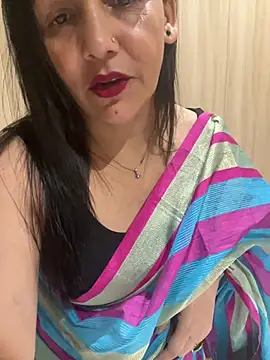 simmy14321 live XXX chat