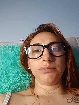 Онлайн чат XXX molyswett