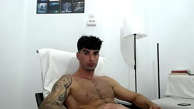 Chatroom XXX en direct de Verycutex