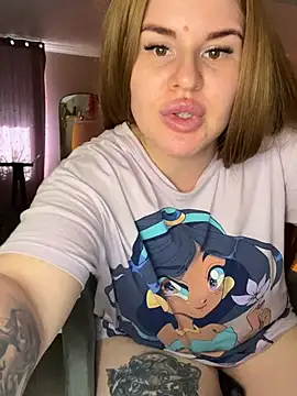 Chat +18 de Mochii_26 ao vivo