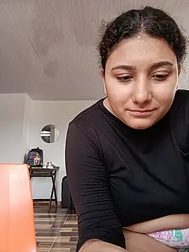 Sara_y_Amy's Live XXX Chat