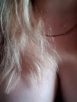 Missy_DM Live XXX Chat