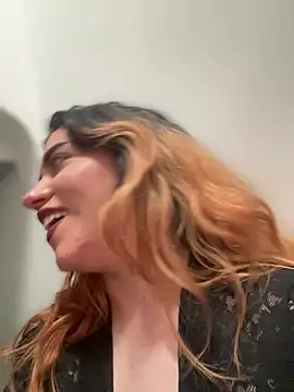 NikkiNix Obrolan Langsung XXX