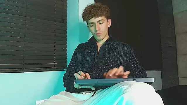 Chat XXX ao vivo de Tyler_Mcrey