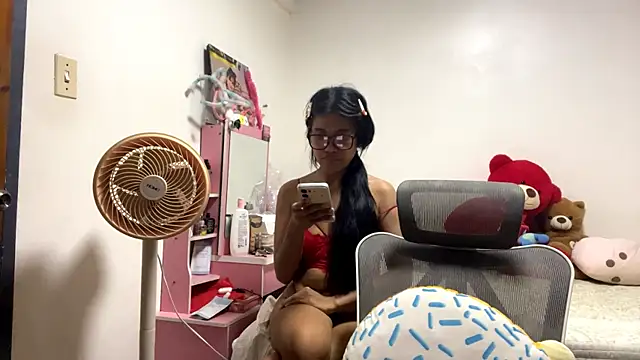 LulaVanorder Obrolan Langsung XXX