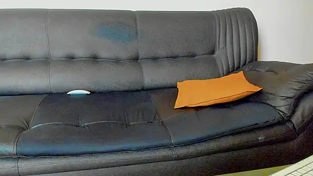 KingAura8 – Naživo XXX chat