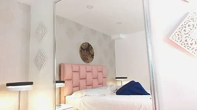 IsabelleDaza – webcam-show