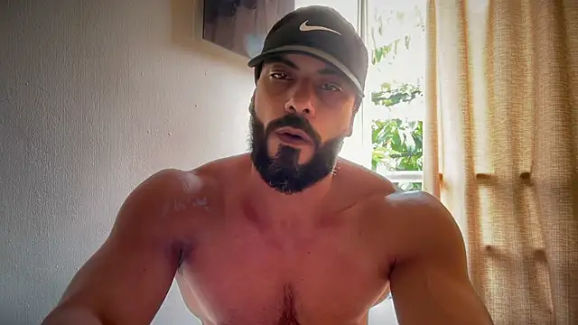 romeolovedark Chat XXX live