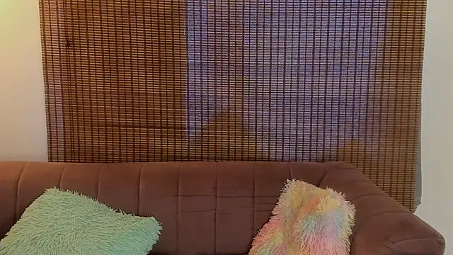 ariana_cross Chat XXX live