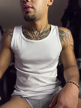 Chat +18 de Adam_hot8 ao vivo
