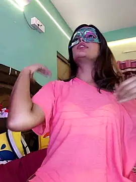 Queenniaa ওয়েবক্যাম শো