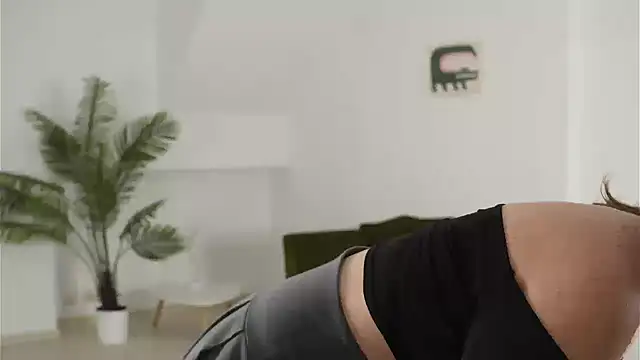 Chat +18 de ScottieMoskal ao vivo