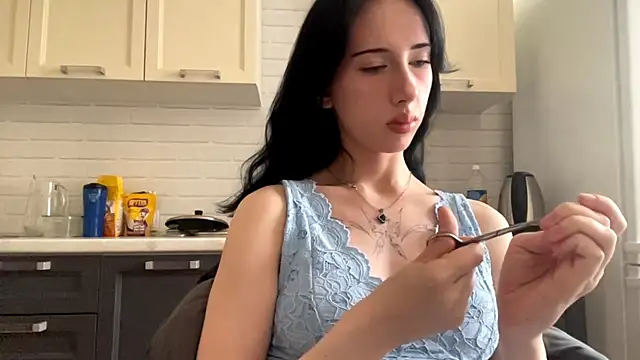 IsabellaQiueen – Live XXX-chat
