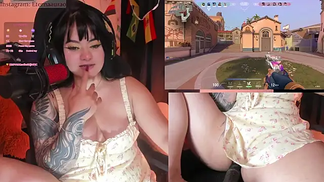EternaAura_'s Live XXX Chat